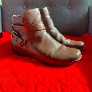 Brown Naturalizer booties